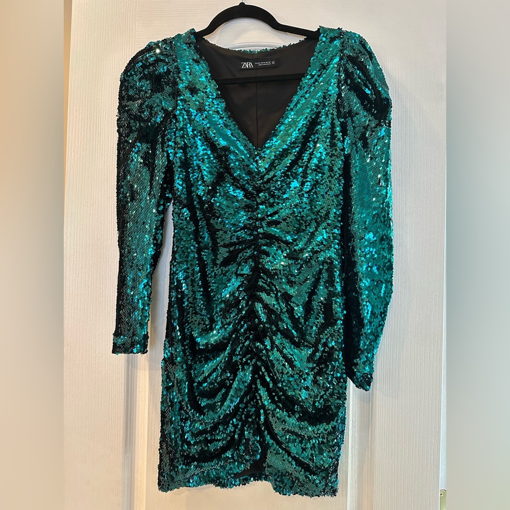 Green Sequin Zara Dress : Holiday , Party - Picture 2 of 8